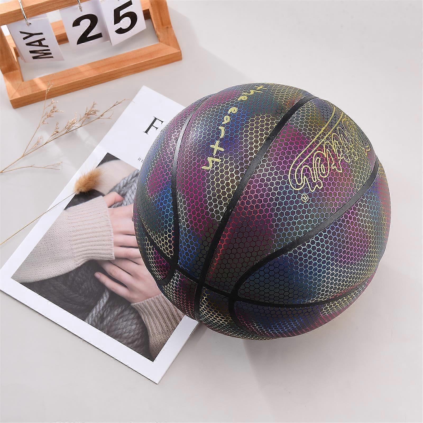 2022 Glowing Reflective Basketball Light Up Basketball Glow in The Dark Xmas