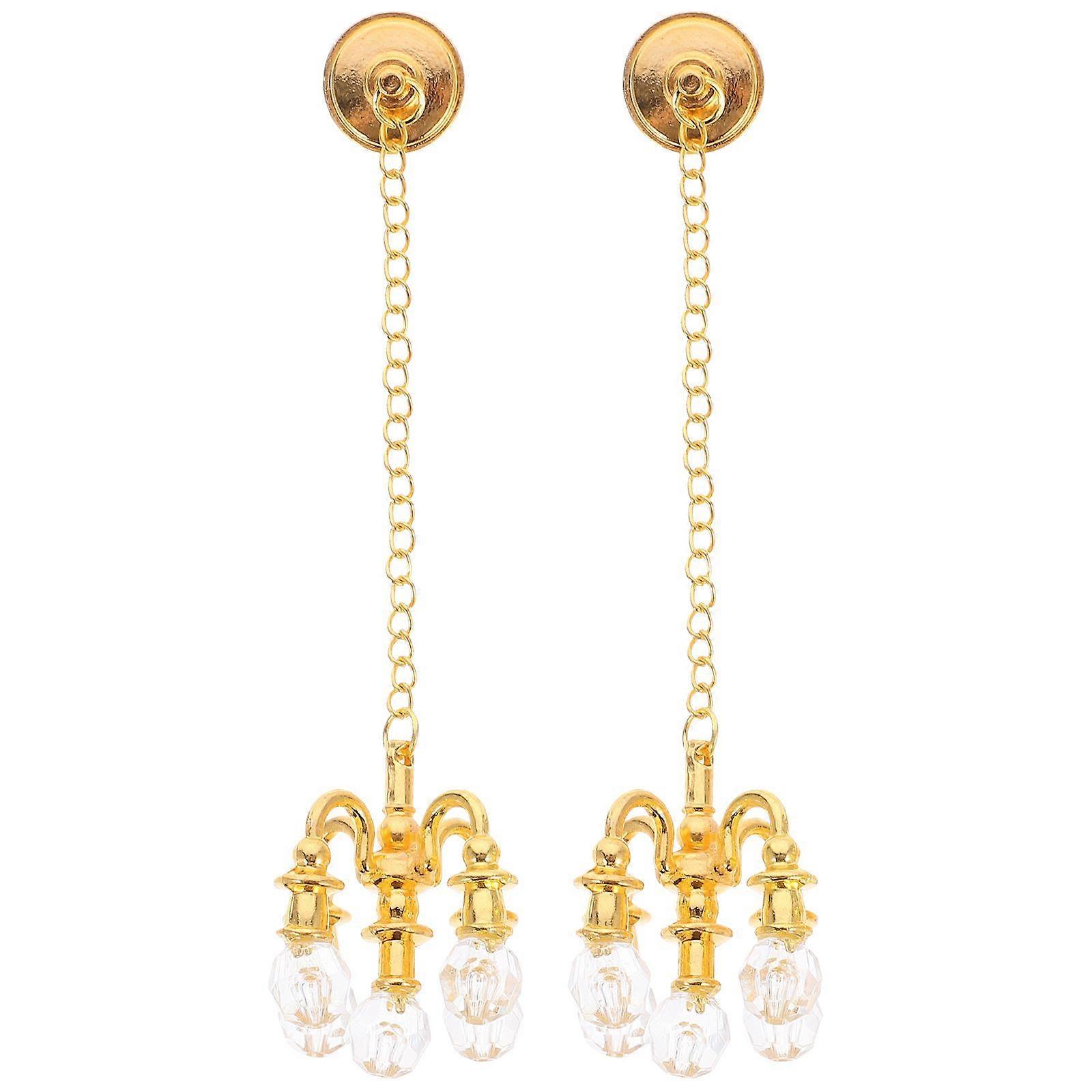 2Pcs Mini Chandelier Playing House Accessories Practical Decoration Model