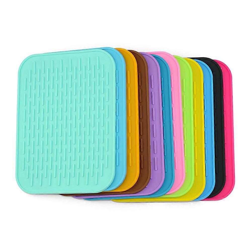 Silicone Table Mat Heat Resistant Non-Slip Mat for Kitchen Use Yellow