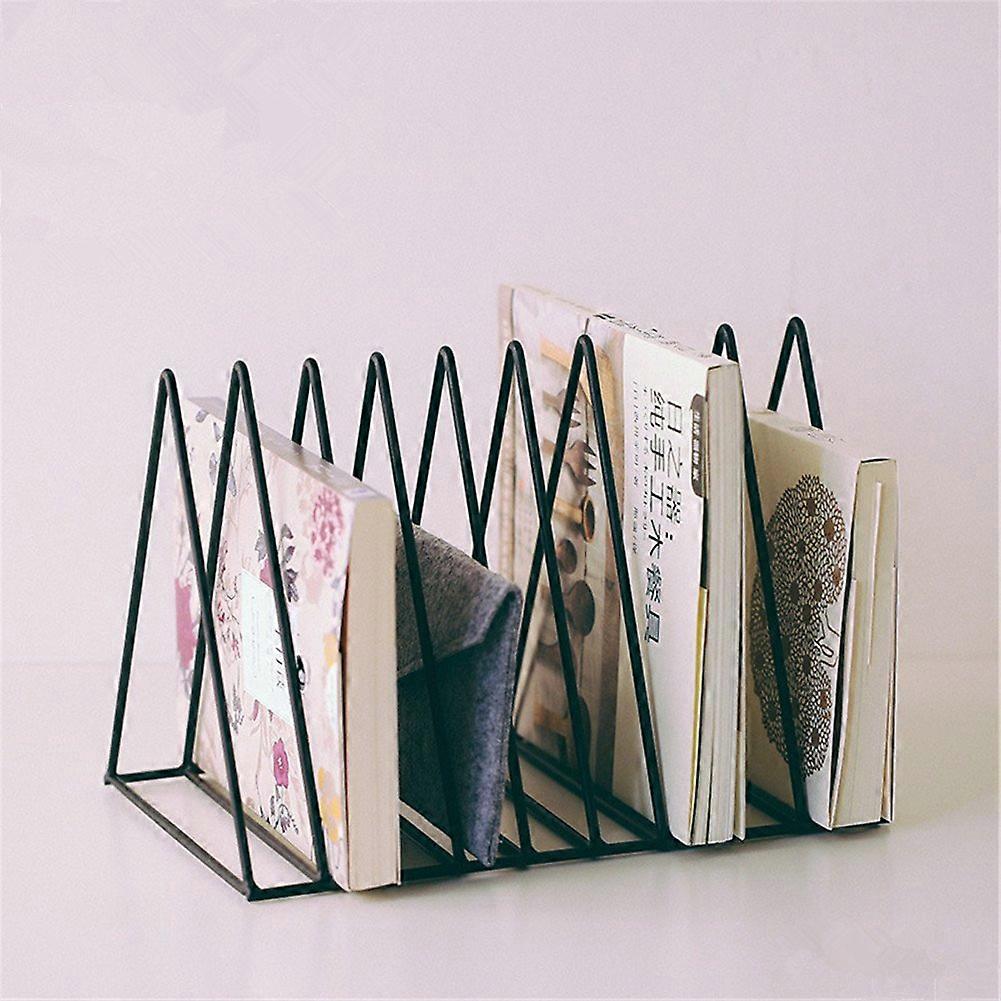 Porte-revues en acier en forme de triangle Noir