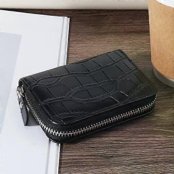 Ladies' minimalist wallet with crocodile texture, suitable for multiple occasions